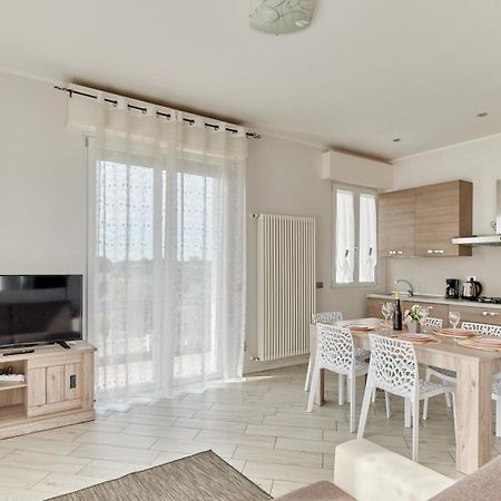 App. Mimosa Minerva Holiday Home Manerba del Garda Luaran gambar